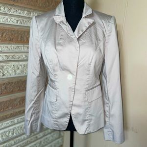 The limited collection size 4 blazer